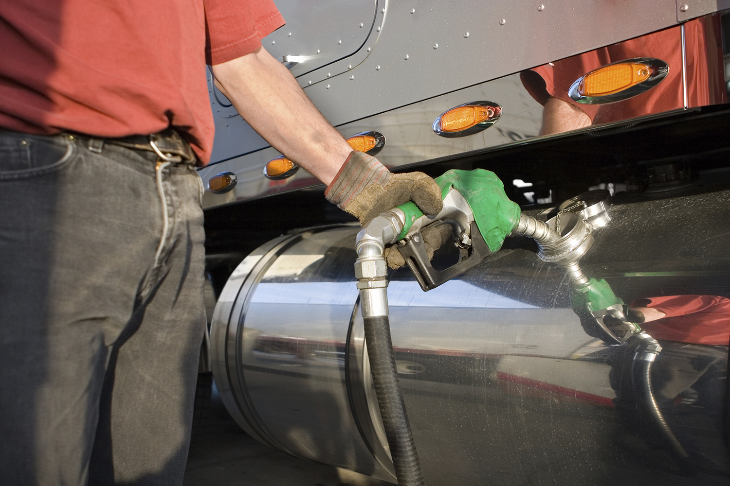 4 Simple Ways to Preserve Fuel